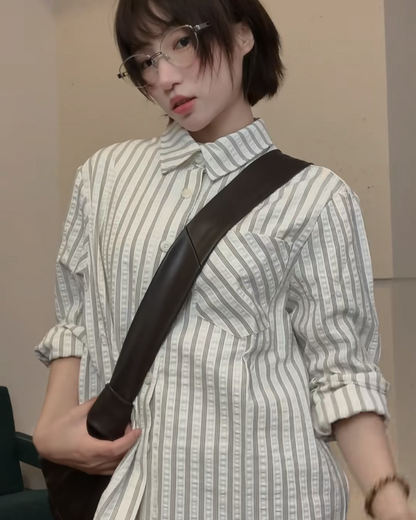 短丈ストライプシャツ　B0110